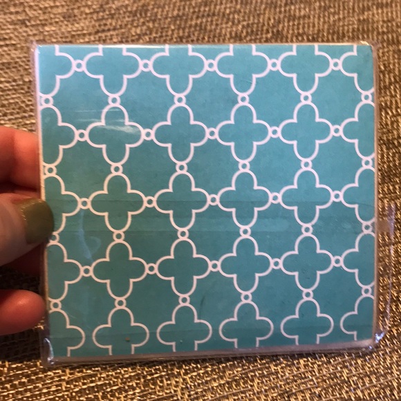 Stella & Dot Statement Necklace - Picture 6 of 6